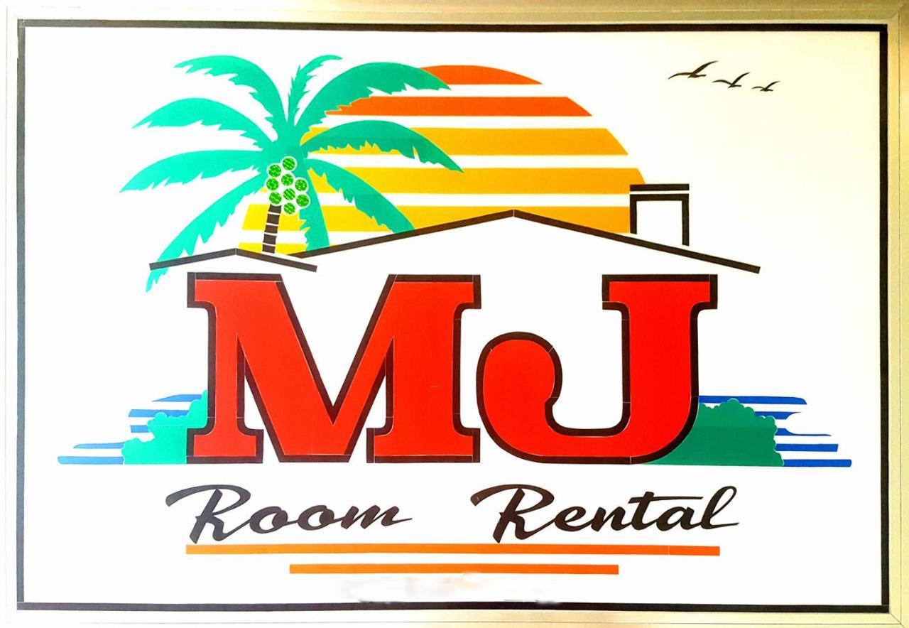 Mj Room Rental Mahogany Dauis Екстериор снимка